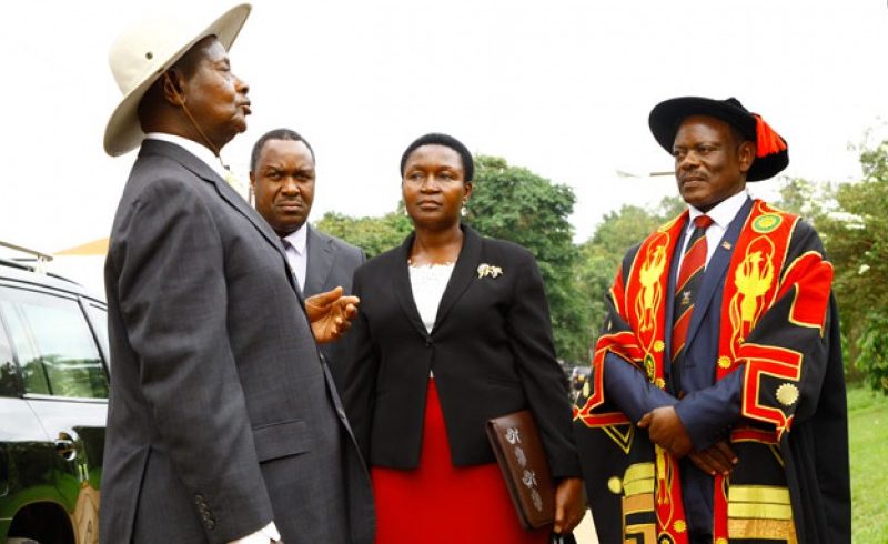 Museveni-ministers-and-VC